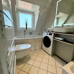 Appartement Auszeit - Modern Zentral, Sauna, Balkon, Parkplatz Bad Salzuflen