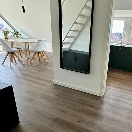 Auszeit - Modern Zentral, Sauna, Balkon, Parkplatz * Бад-Зальцуфлен