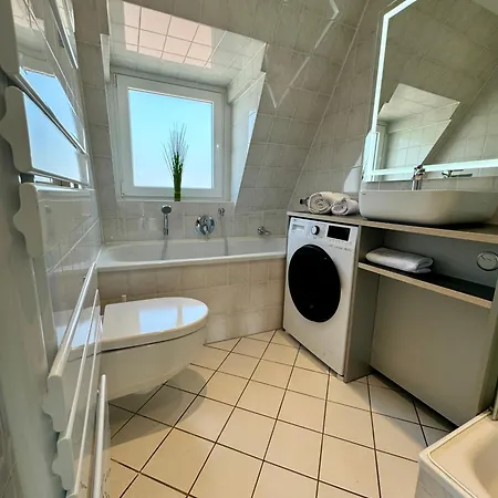 Apartament Auszeit - Modern Zentral, Sauna, Balkon, Parkplatz Bad Salzuflen