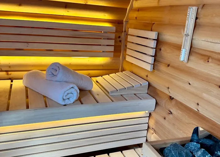 Auszeit - Modern Zentral, Sauna, Balkon, Parkplatz Bad Salzuflen