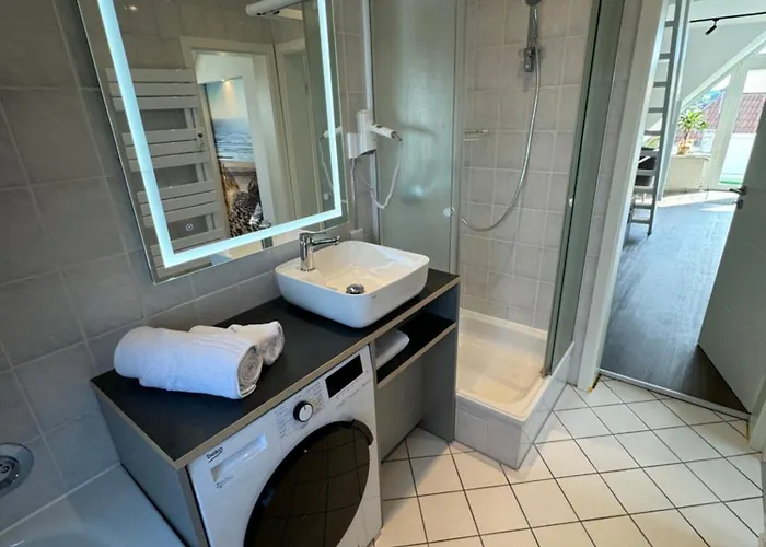 Auszeit - Modern Zentral, Sauna, Balkon, Parkplatz Lejlighed *